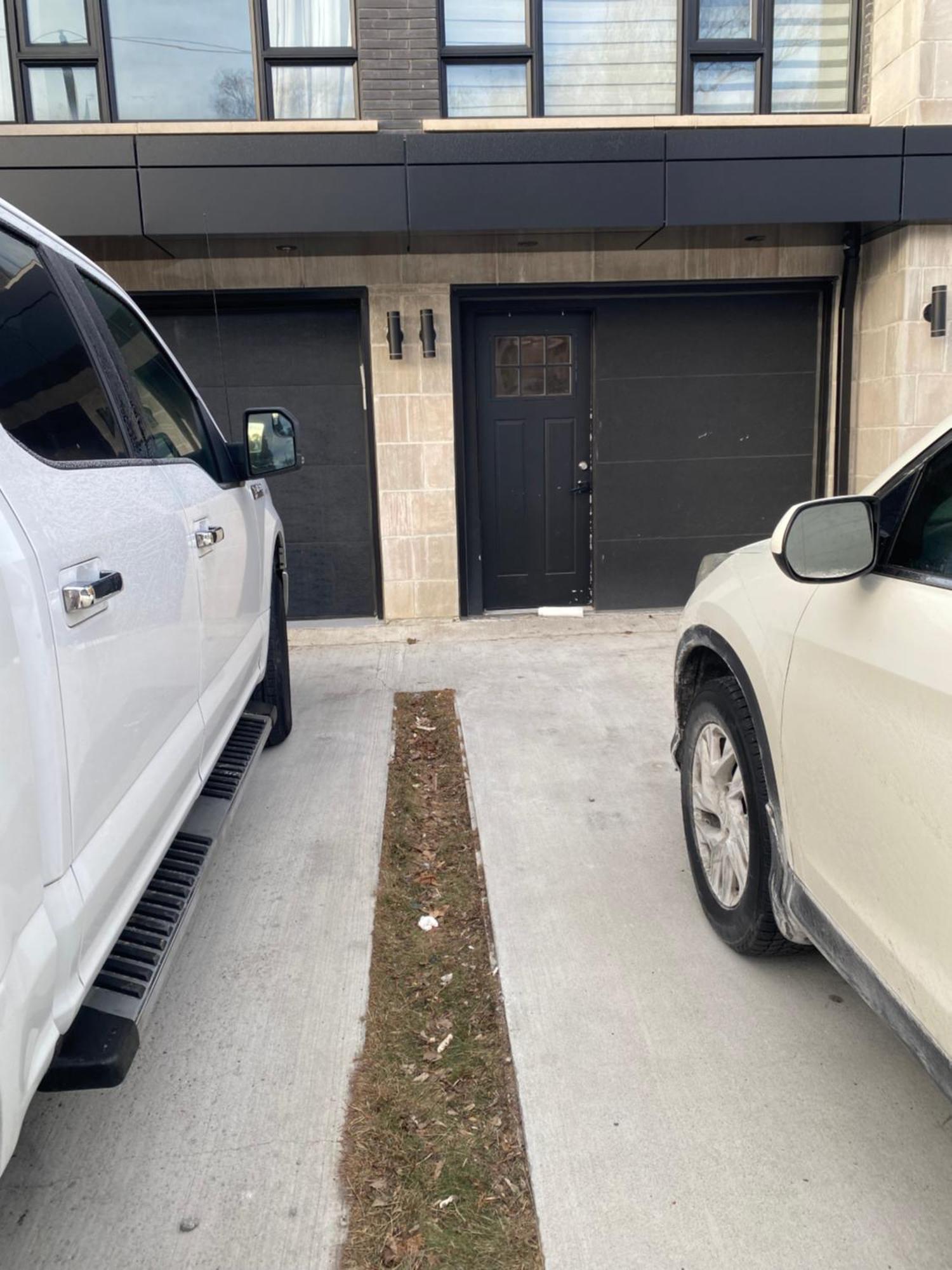 Modern City Living -Newly Built Toronto Exterior photo
